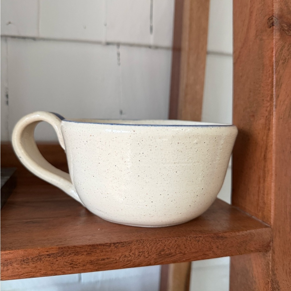 Set of 3 vintage 90s speckled cream with blue rim studio pottery Mug and bowls - Picture 3 of 12
